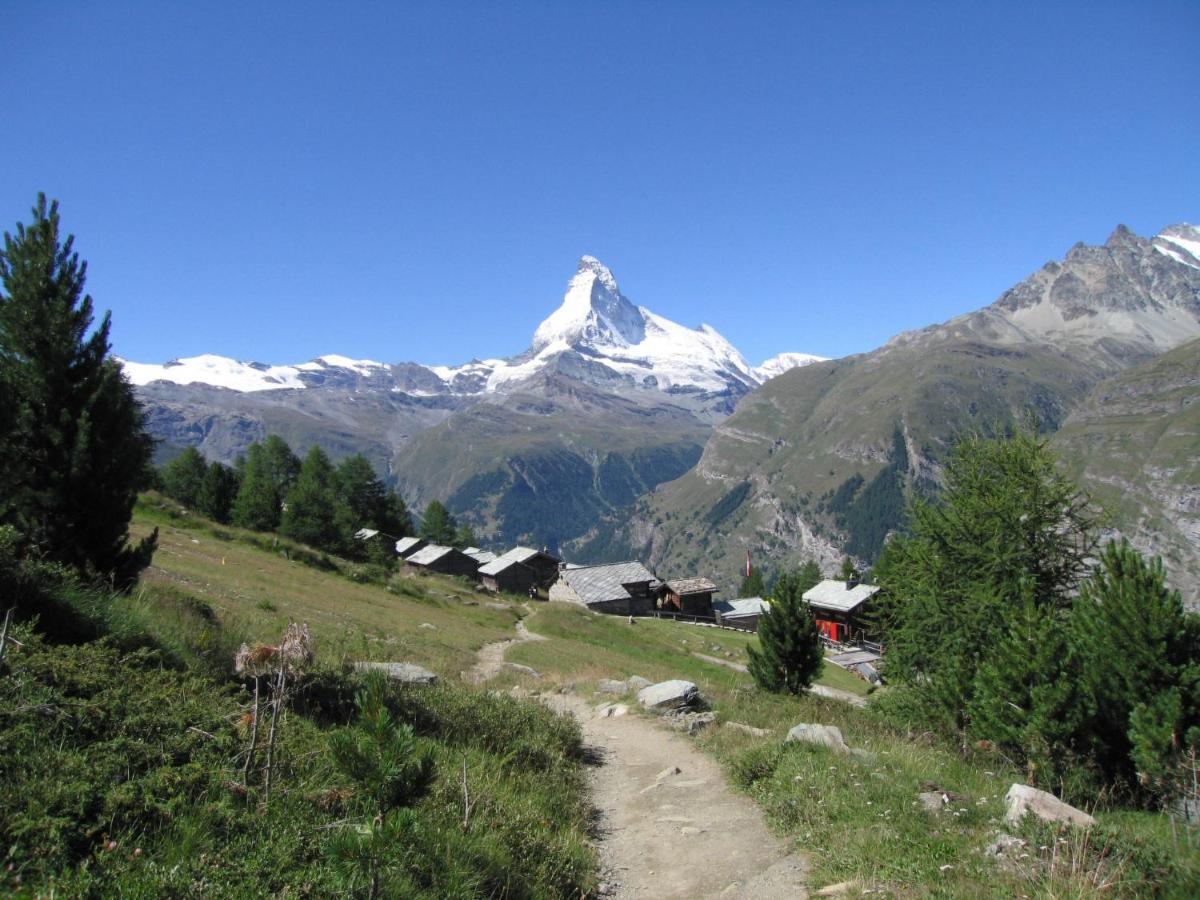 Apartment Monazit By Interhome Zermatt Bagian luar foto